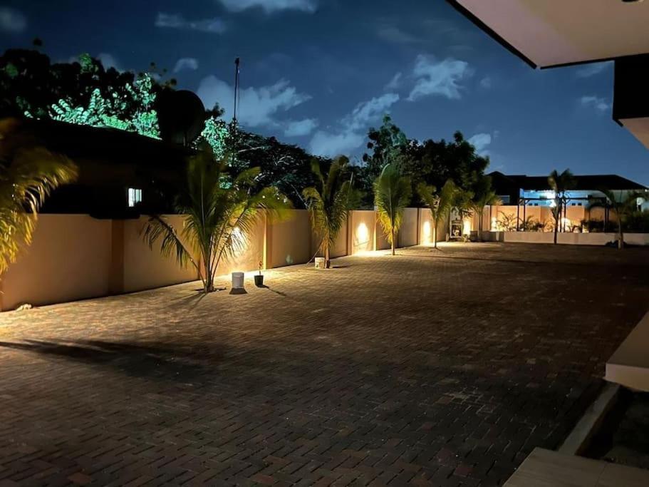 Casa Bon Bon Dushi In Popo Resort Abrahamsz Виллемстад Экстерьер фото